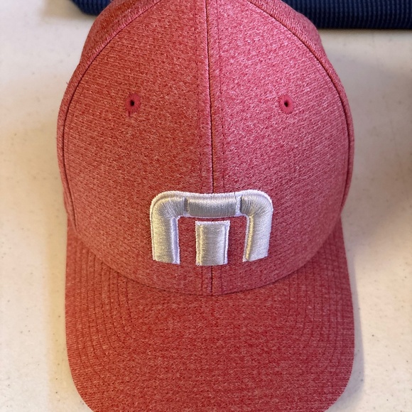 Travis Mathew Other - Like new Travis Mathew golf hat size small/medium